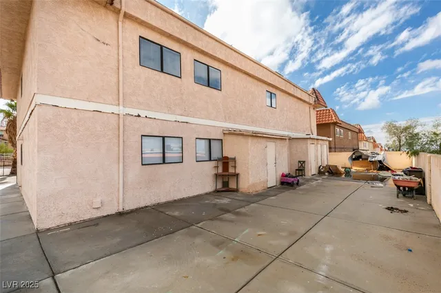 $1,390 | 6987 Mendon Lane, Unit 4, Las Vegas, NV 89156