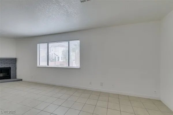 $1,390 | 6987 Mendon Lane, Unit 4, Las Vegas, NV 89156