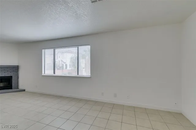 $1,390 | 6987 Mendon Lane, Unit 4, Las Vegas, NV 89156