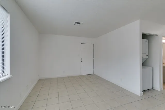 $1,390 | 6987 Mendon Lane, Unit 4, Las Vegas, NV 89156