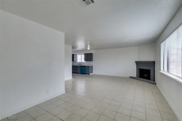$1,390 | 6987 Mendon Lane, Unit 4, Las Vegas, NV 89156