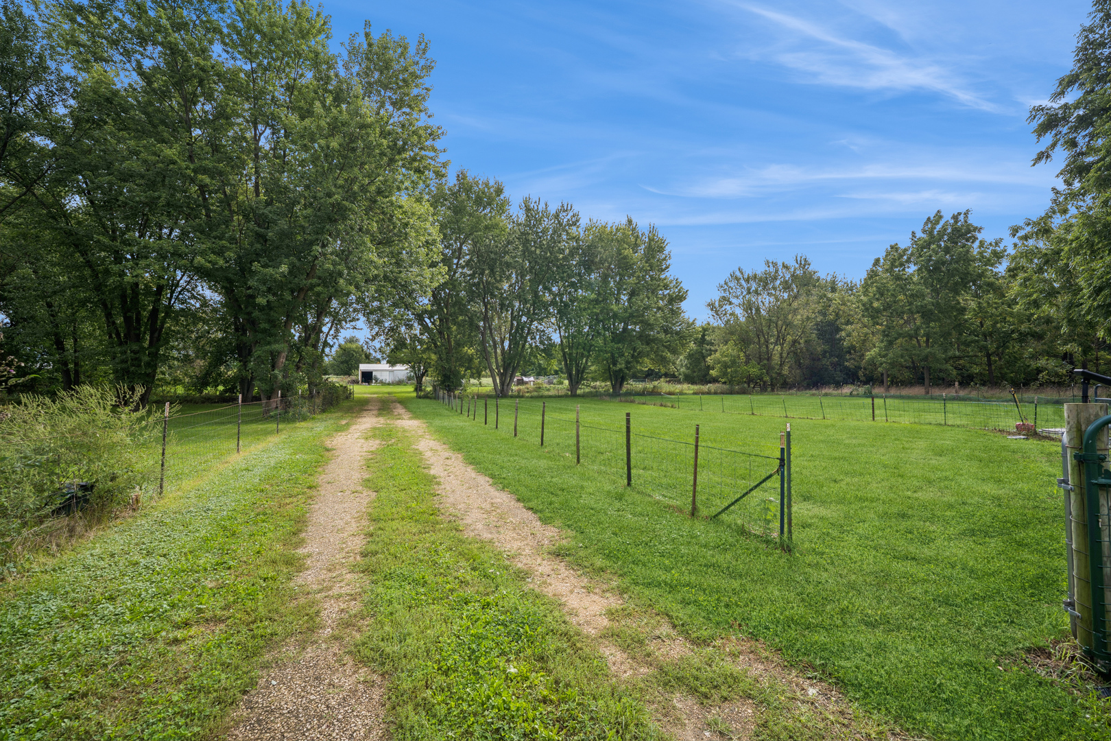 15036 Durkee Road Harvard, IL 60033 - Photo 22 of 26 Gallery Image 22