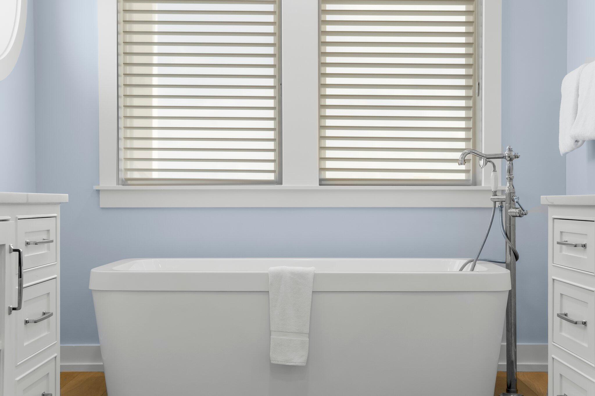 22015 Front Beach Road Panama City Beach, FL 32413 - Photo 52 of 104 a bathroom with a sink and a toilet