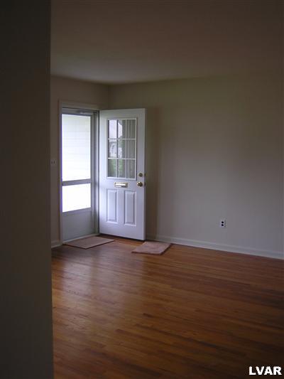 3043 Shakespeare Road Bethlehem, PA 18017 - Photo 3 of 9 Gallery Image 3