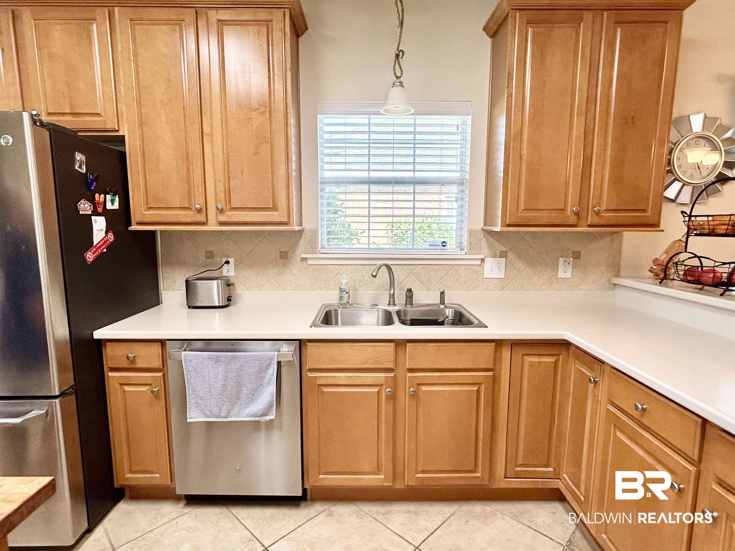 177 Mark Twain Loop Foley, AL 36535 - Photo 12 of 47 Kitchen
