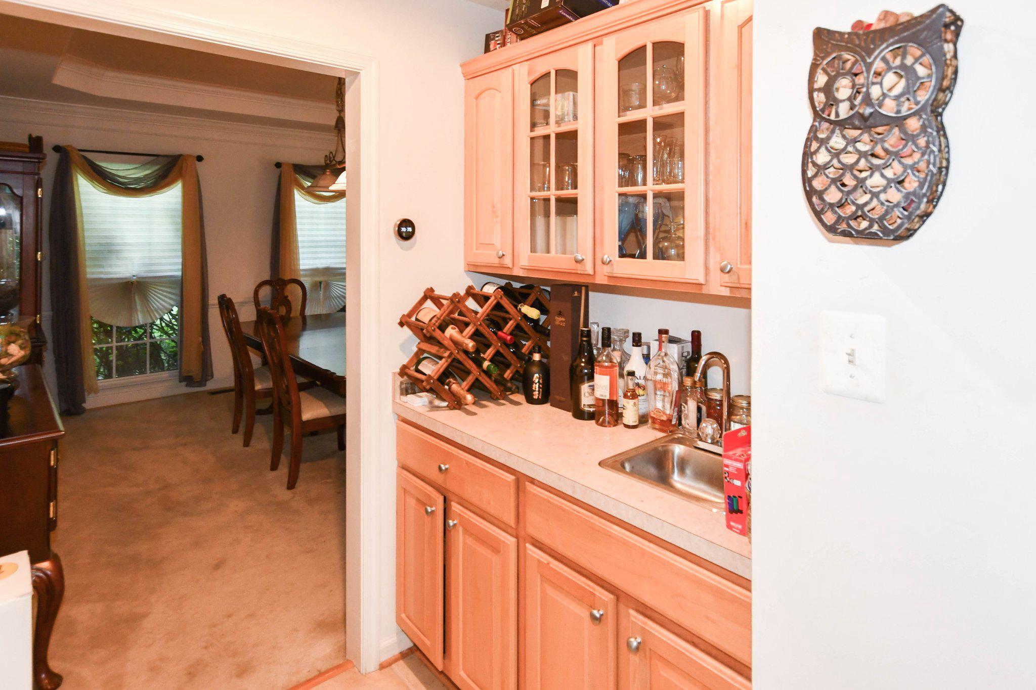 3208 Clavier Place Clinton, MD 20735 - Photo 25 of 55 Charming butler's pantry