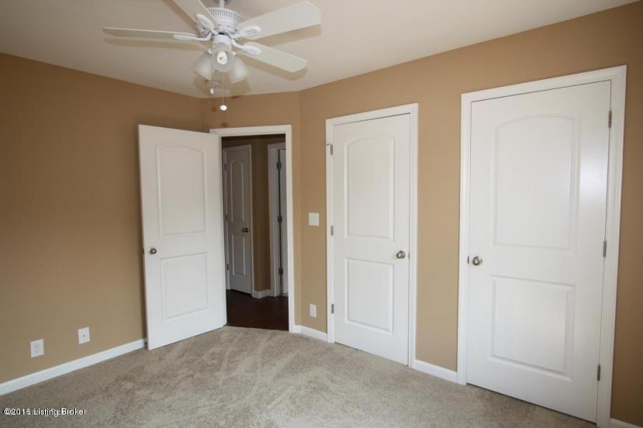 6312 Hollow Tree Road Louisville, KY 40228 - Photo 15 of 29 15