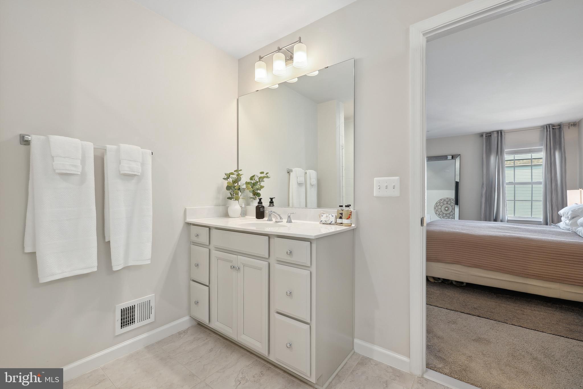 7618 Buzz Aldrin Lane Lanham, MD 20706 - Photo 20 of 39