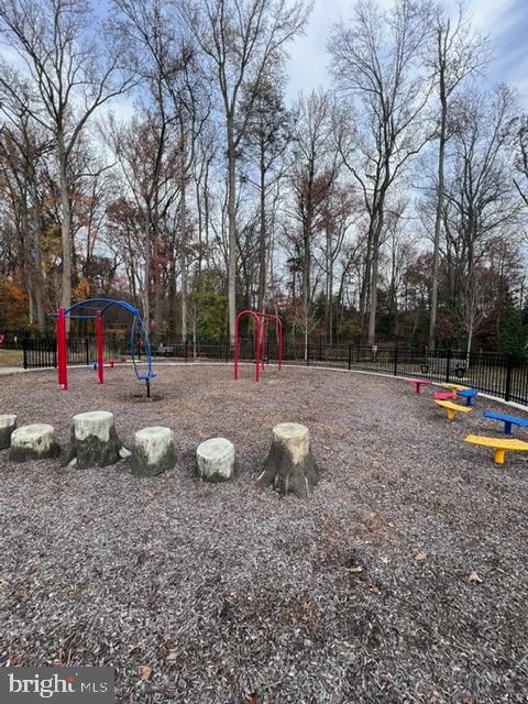 7618 Buzz Aldrin Lane Lanham, MD 20706 - Photo 33 of 39