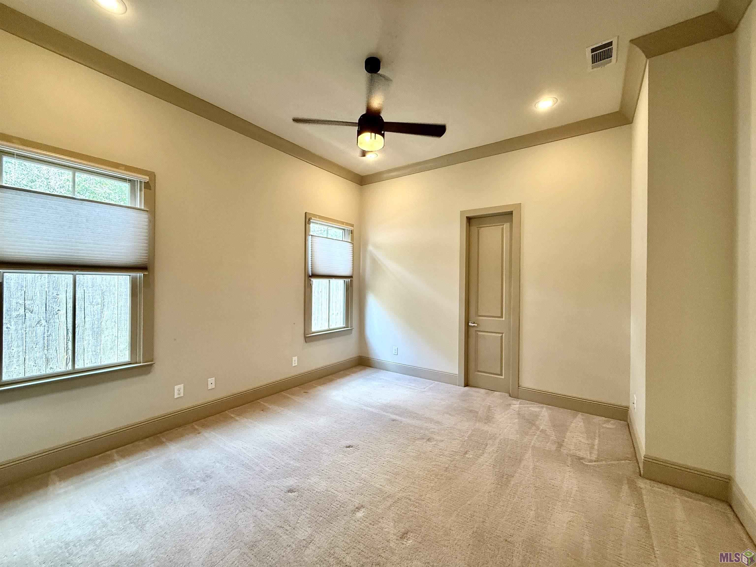 7037 Etage Court Baton Rouge, LA 70806 - Photo 16 of 25 Primary bed