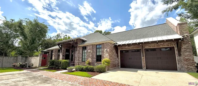$565,000 | 7037 Etage Court, Baton Rouge, LA 70806