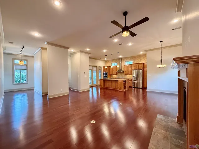 $565,000 | 7037 Etage Court, Baton Rouge, LA 70806