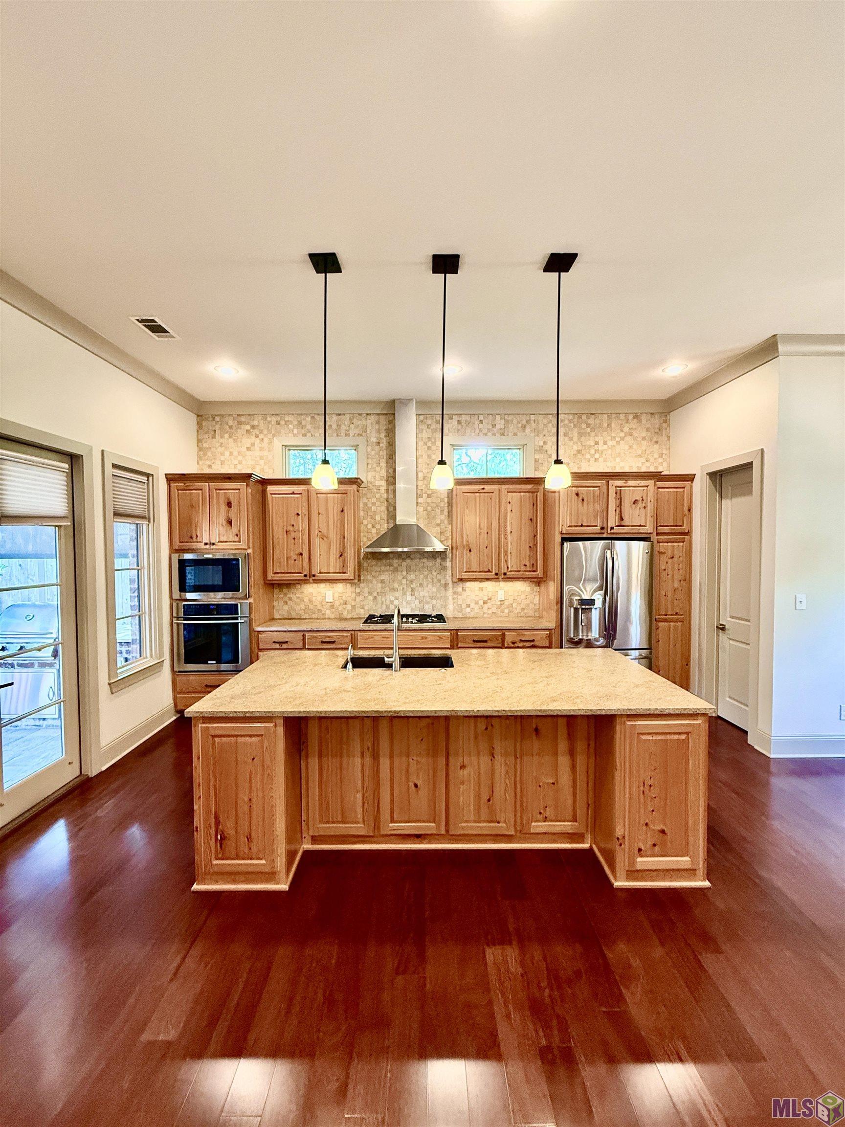 7037 Etage Court Baton Rouge, LA 70806 - Photo 7 of 25