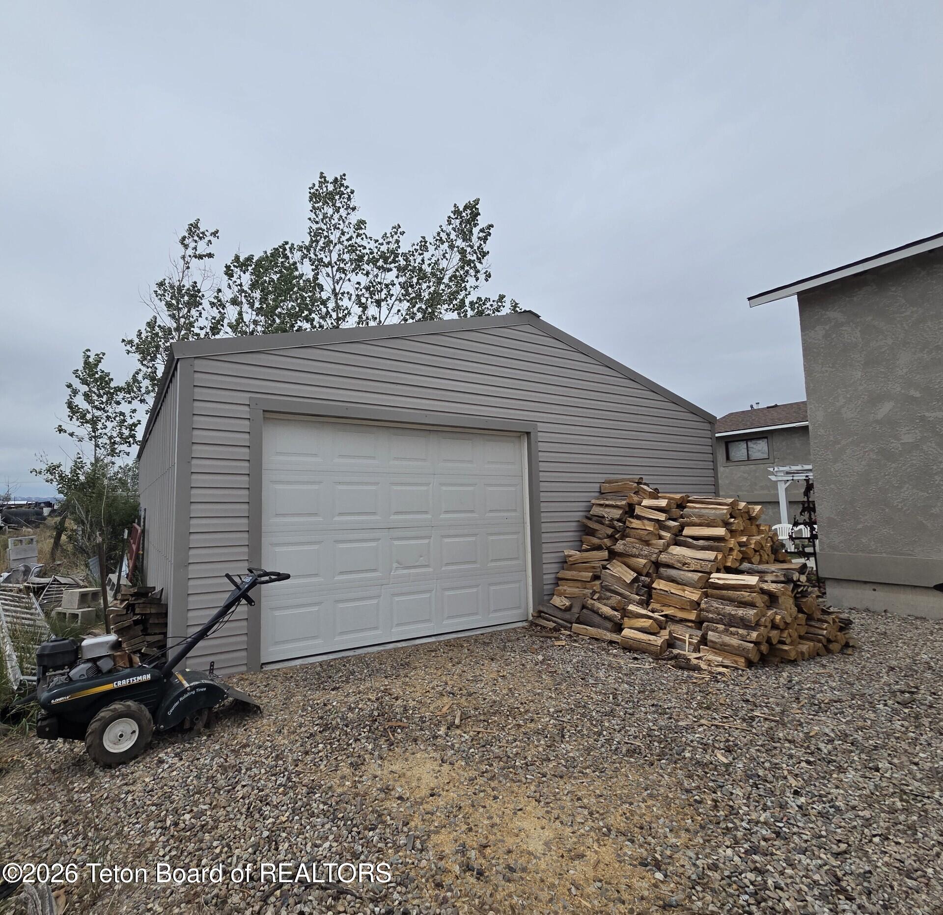 528 5th Street Marbleton, WY 83113 - Photo 7 of 8 528 E. Fith St.