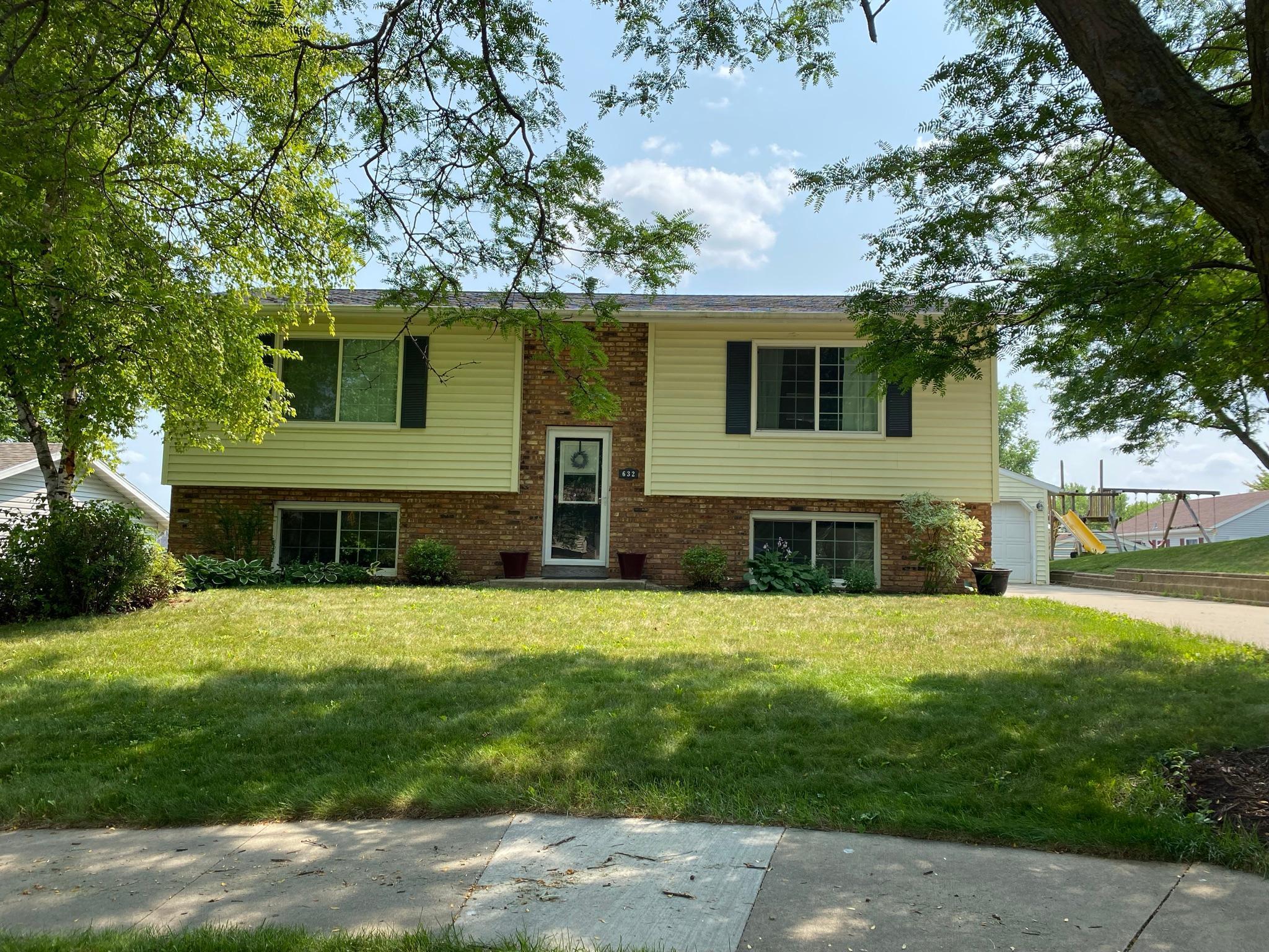 632 36th Street Southwest Rochester, MN 55902 - Photo 1 of 28