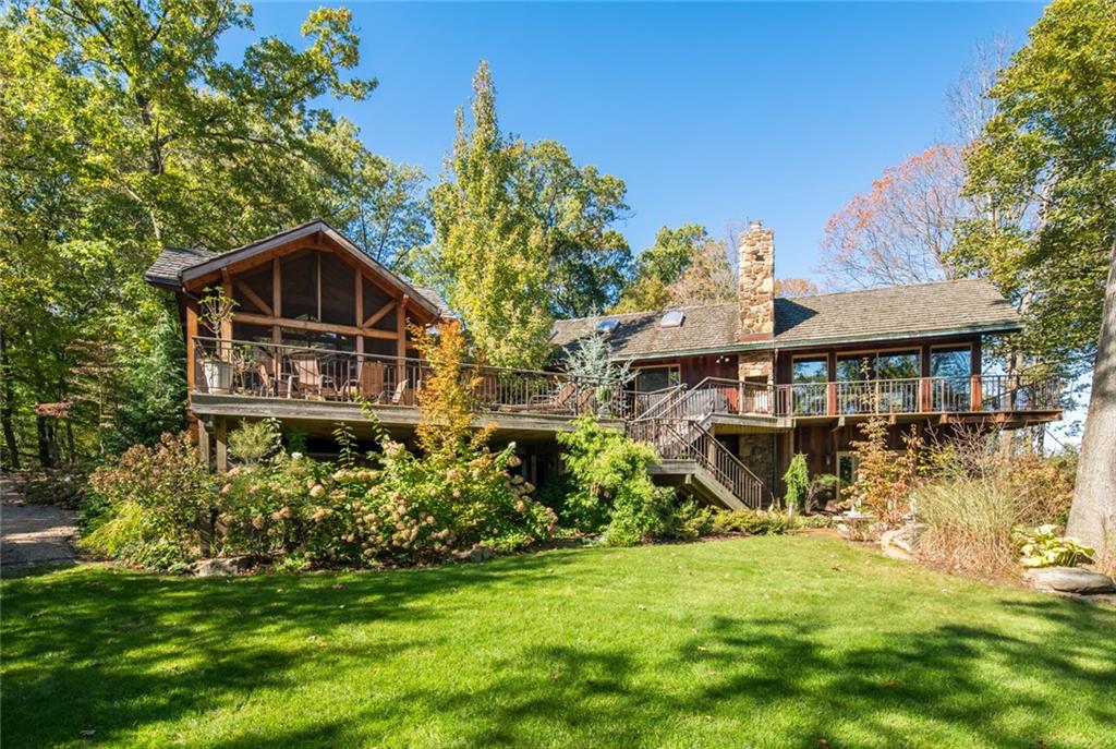 118 Riding Trail Lane Pittsburgh, PA 15215 - Photo 25 of 25 Defies the Ordinary!