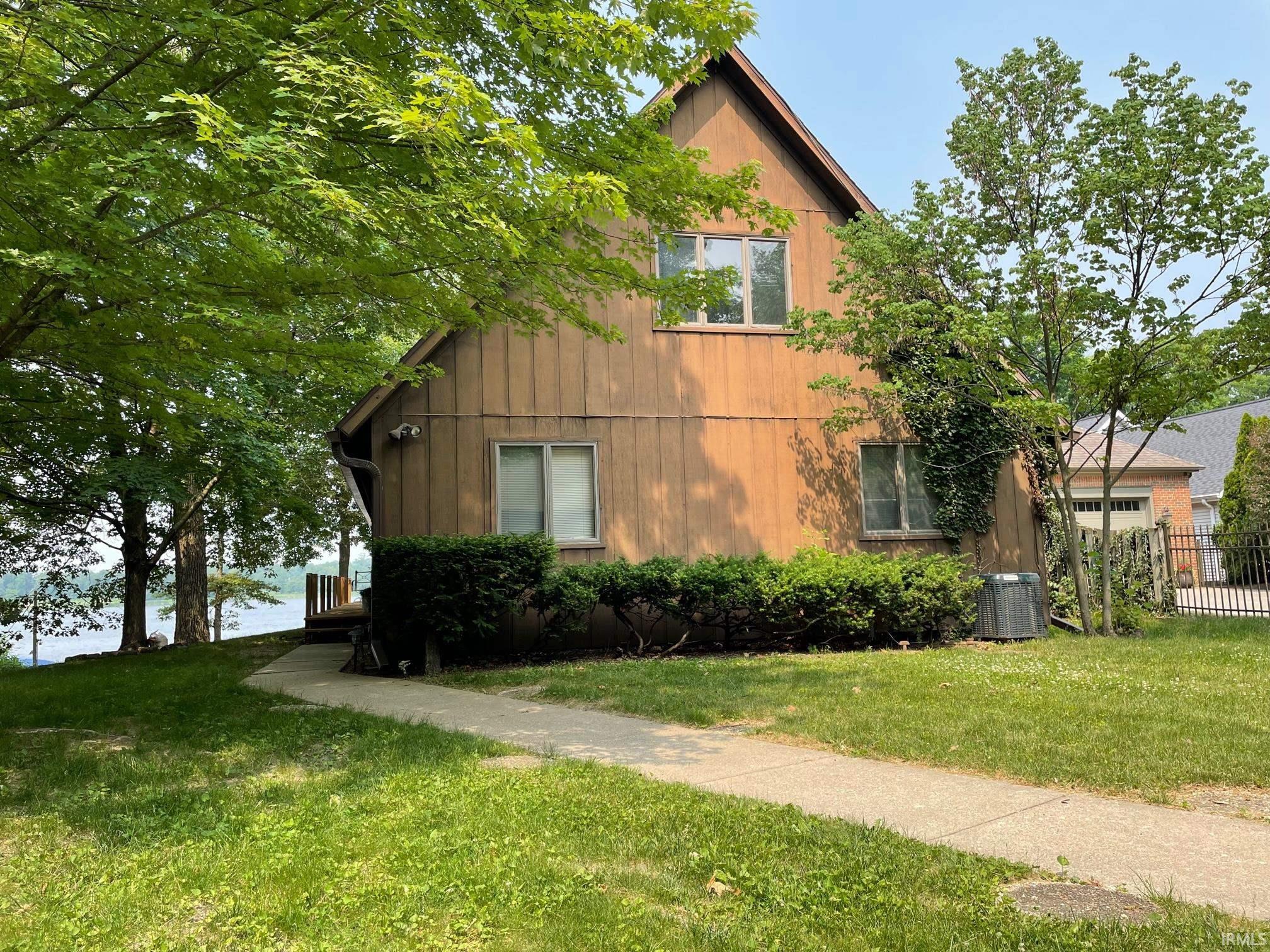 2904 Manitou Park Drive Rochester, IN 46975 - Photo 12 of 16