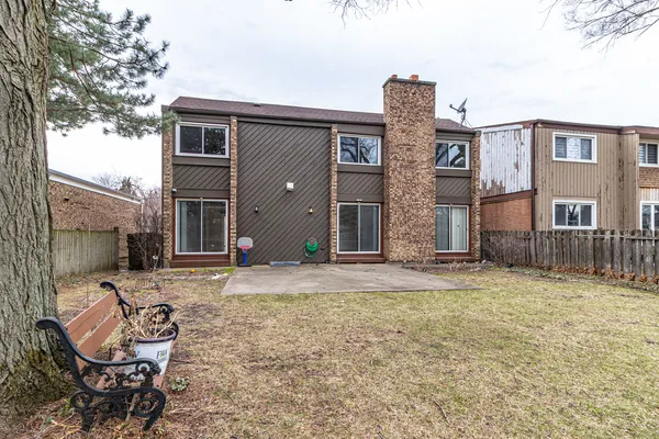 $4,100 | 2431 Cobblewood Drive, Northbrook, IL 60062