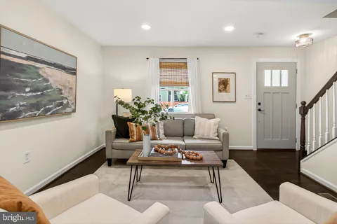 $624,900 | 3234 9th Street South, Arlington, VA 22204