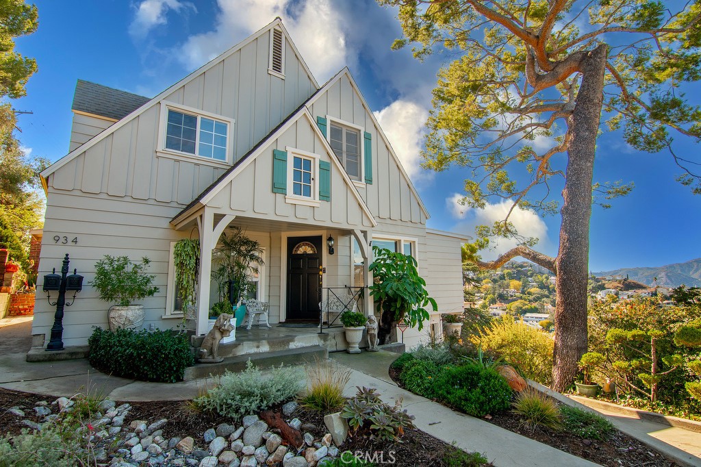 934 Highline Road Los Angeles, CA 90065 - Photo 2 of 43