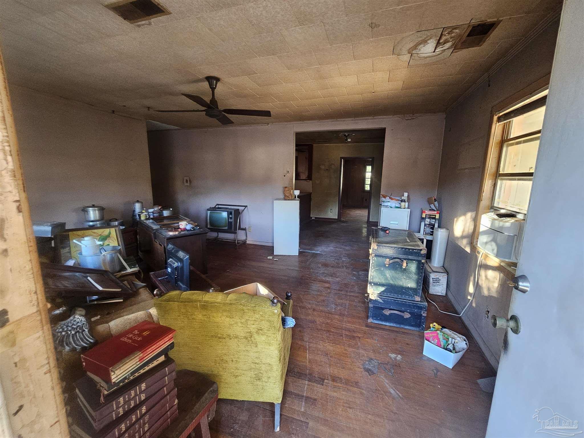 350 Kelson Road Pensacola, FL 32514 - Photo 3 of 10