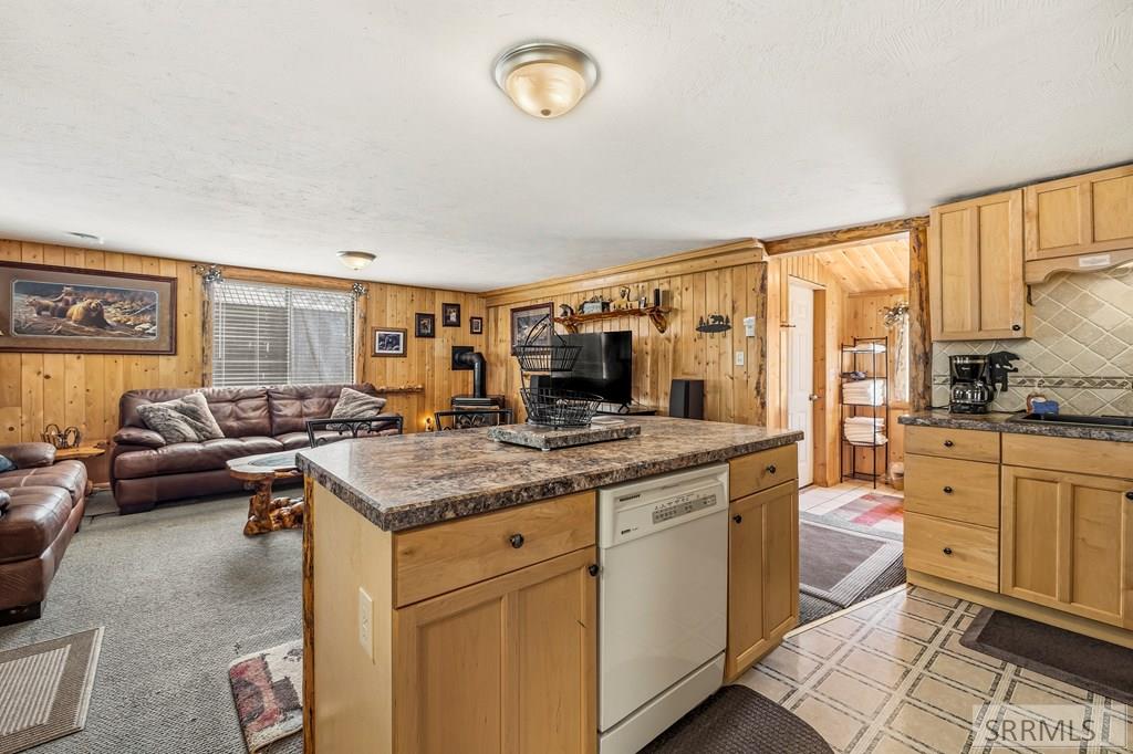4043 Kiowa Road Island Park, ID 83429 - Photo 19 of 42
