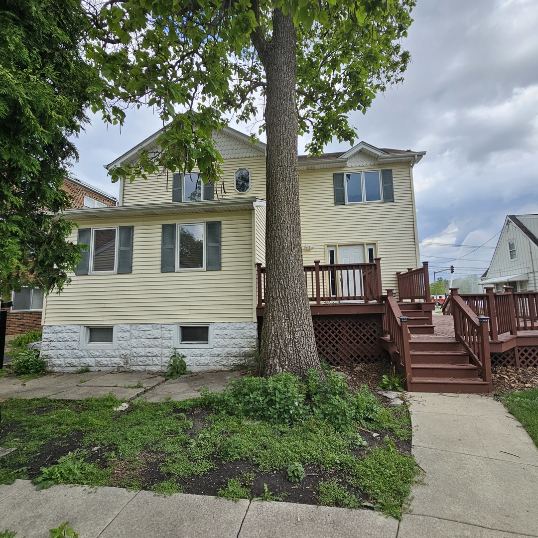 606 South York St  