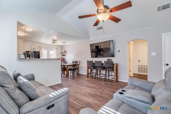 $209,999 | 3432 Whisper Bluff, Schertz, TX 78108