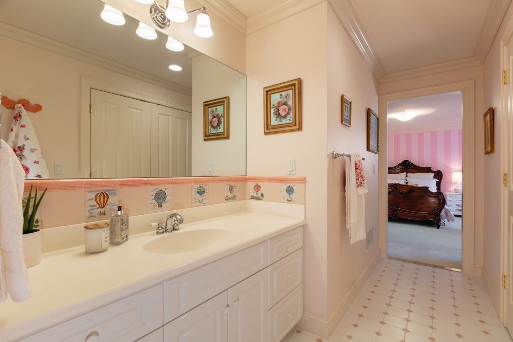 146 Davis Road Carlisle, MA 01741 - Photo 21 of 31 Gallery Image 21