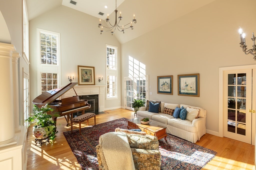 146 Davis Road Carlisle, MA 01741 - Photo 4 of 31 Gallery Image 4