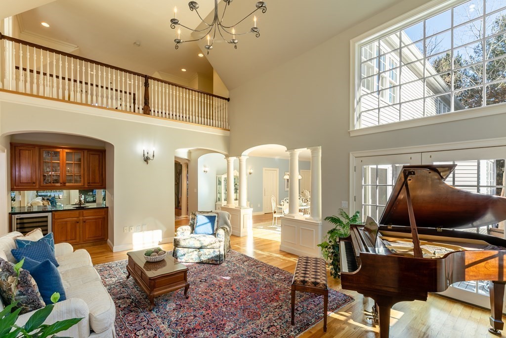 146 Davis Road Carlisle, MA 01741 - Photo 5 of 31 Gallery Image 5
