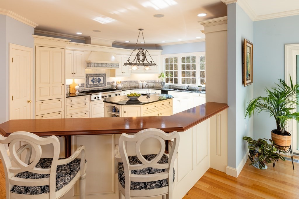 146 Davis Road Carlisle, MA 01741 - Photo 7 of 31 Gallery Image 7
