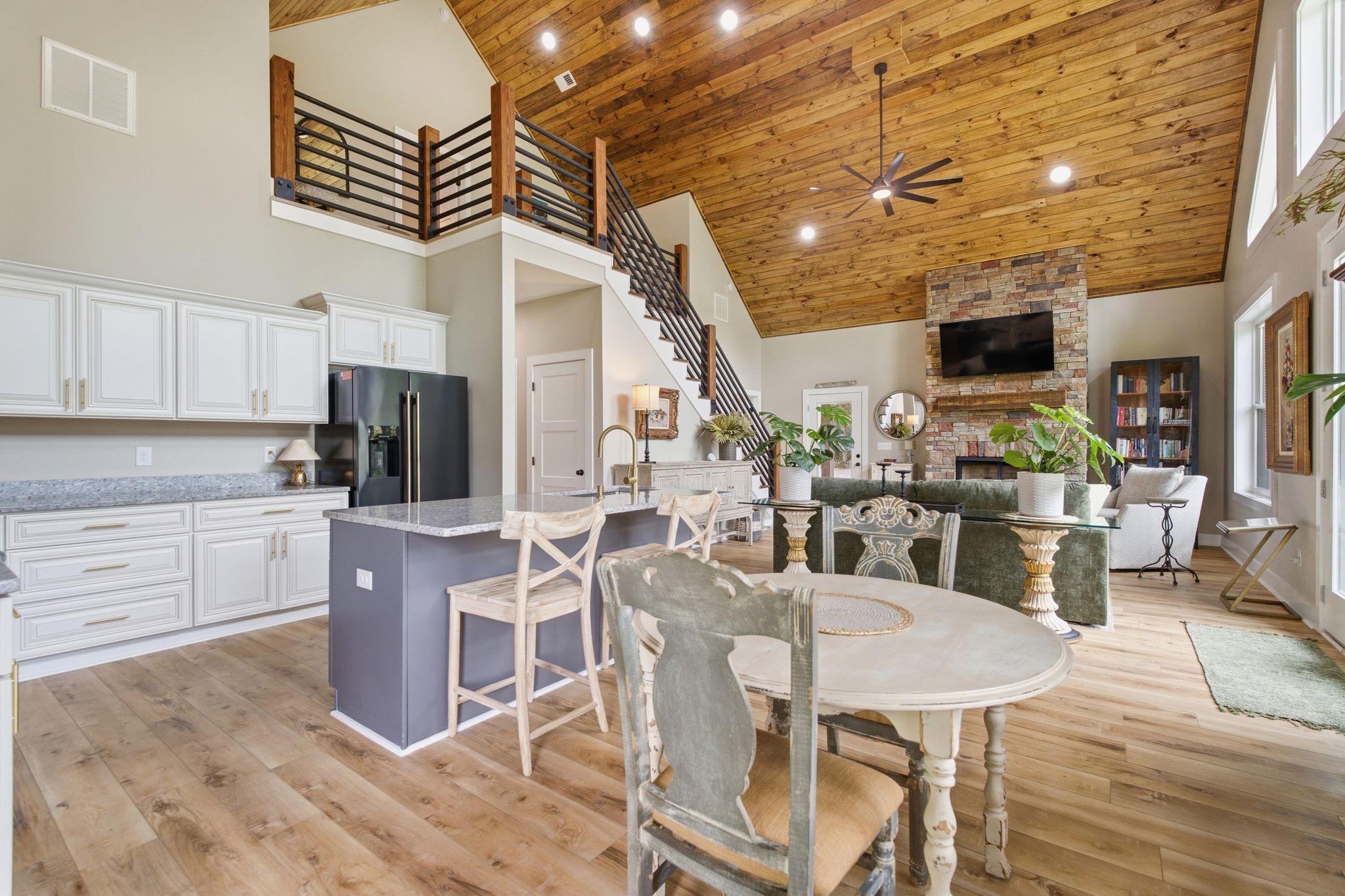 672 Sullivan Bend Road Elmwood, TN 38560 - Photo 16 of 43