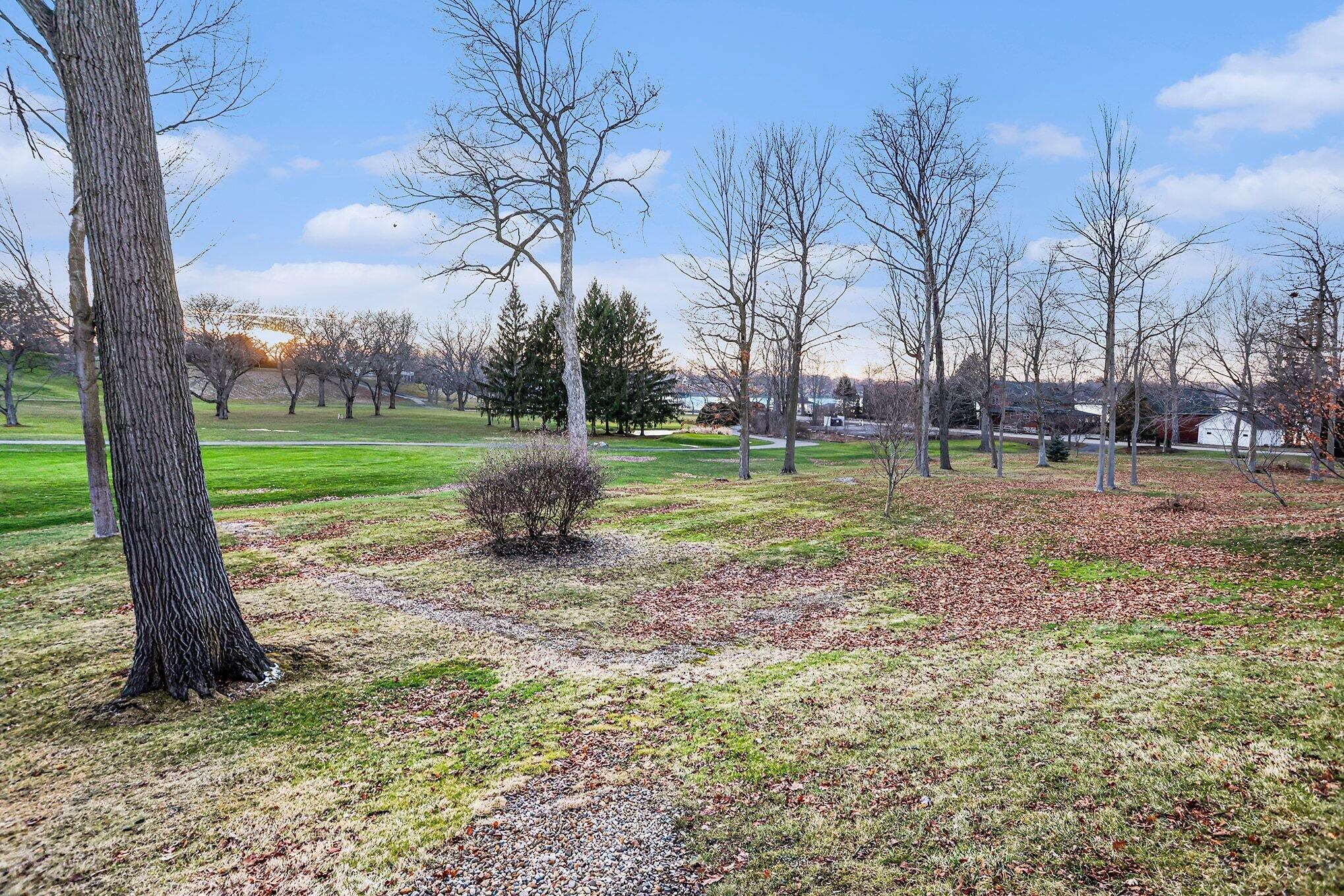 4862 Knoll Court Watervliet, MI 49098 - Photo 12 of 14 014_file_8612