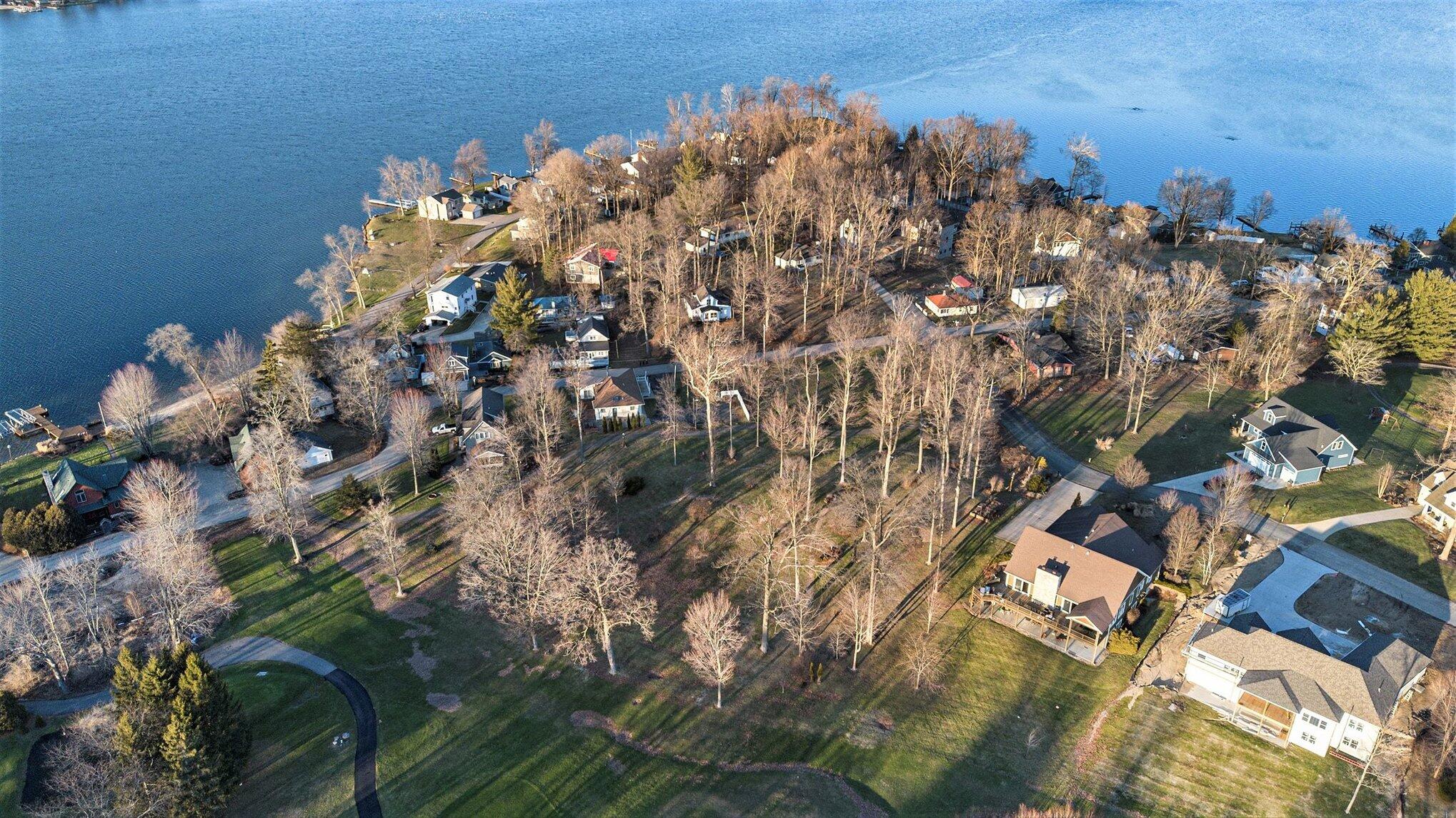 4862 Knoll Court Watervliet, MI 49098 - Photo 4 of 14 003_file_1672