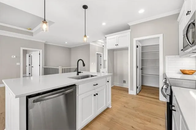 $494,739 | 25042 West 94th Terrace, Lenexa, KS 66227