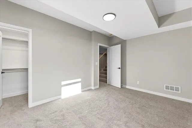 $494,739 | 25042 West 94th Terrace, Lenexa, KS 66227