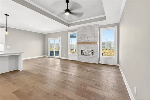 $494,739 | 25042 West 94th Terrace, Lenexa, KS 66227