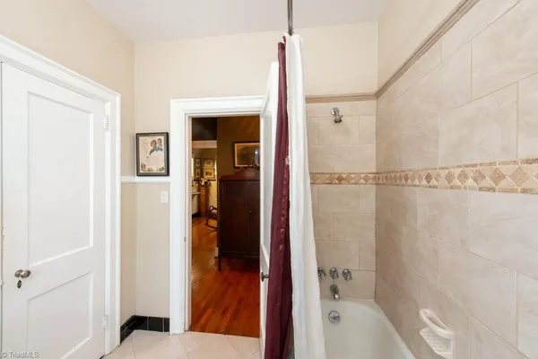 $350,000 | 514 West Parkway Avenue, High Point, NC 27262