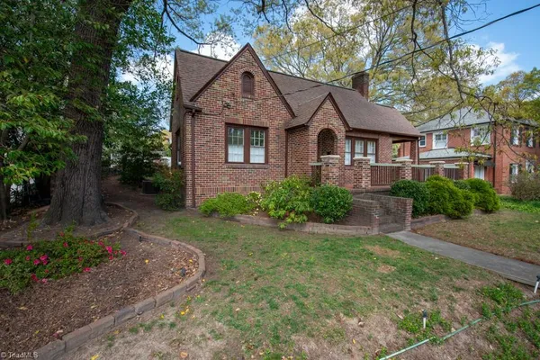 $350,000 | 514 West Parkway Avenue, High Point, NC 27262