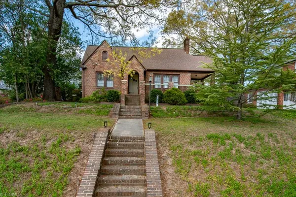 $350,000 | 514 West Parkway Avenue, High Point, NC 27262