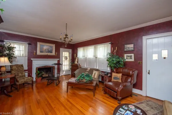 $350,000 | 514 West Parkway Avenue, High Point, NC 27262