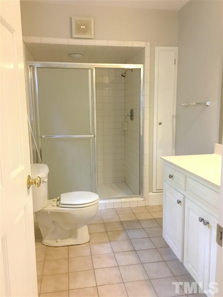 14 Dixie Trail Raleigh, NC 27607 - Photo 13 of 15