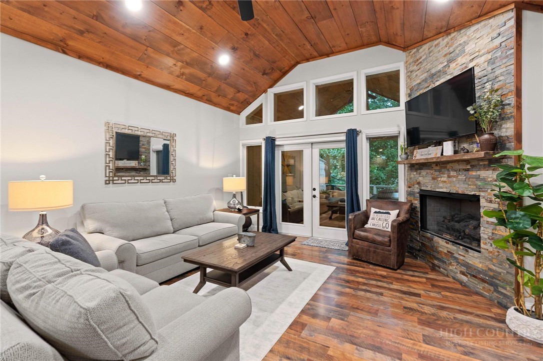 164 LINDALE Ridge, Unit 2 Boone, NC 28607 - Photo 2 of 49 Gallery Image 2