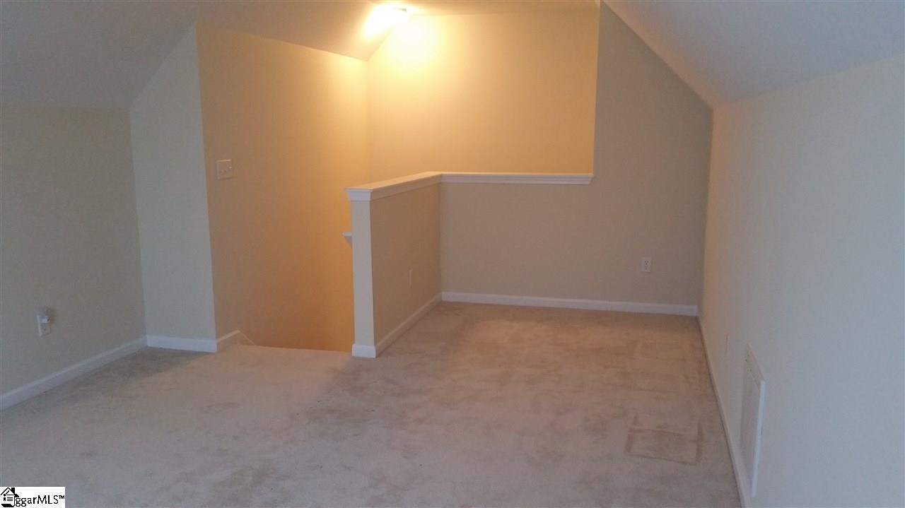8 Timlin Drive Greenville, SC 29607 - Photo 9 of 21 Gallery Image 9