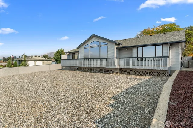 a view of an ocean house and outdoor space