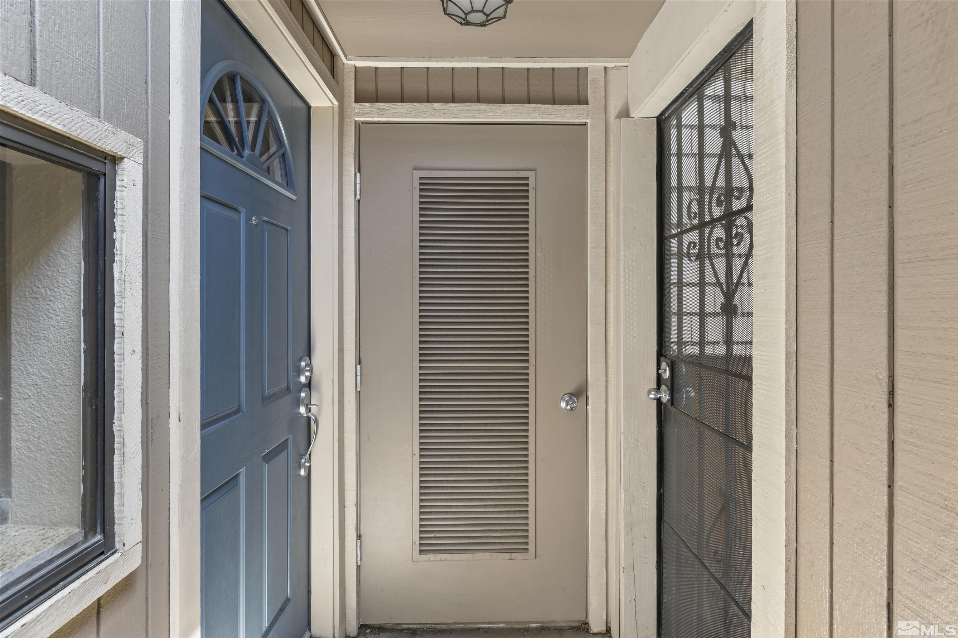 2802 Eastshore Place Reno, NV 89509 - Photo 3 of 36 Photo 3