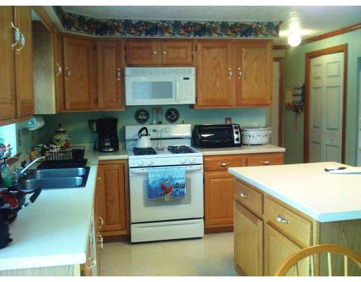 3 Adams Road Hubbardston, MA 01452 - Photo 2 of 27