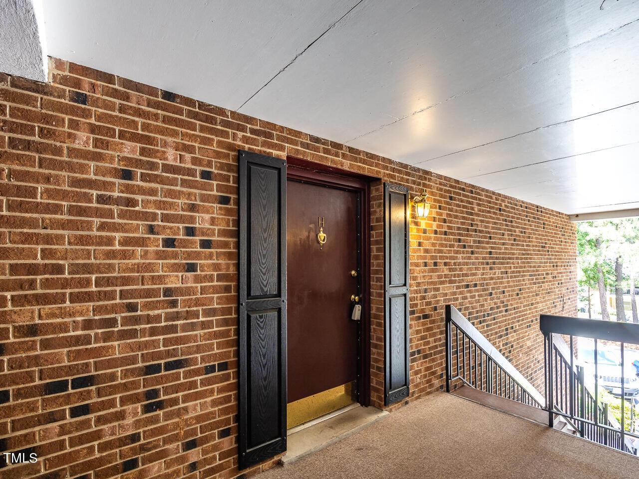 4717 Edwards Mill Road, Unit H Raleigh, NC 27612 - Photo 4 of 20 4717-h-edwards-mill-mls-4
