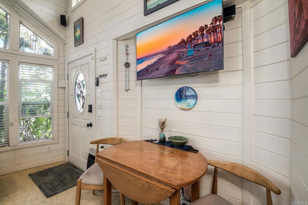 123 Jasper Street, Unit 33 Encinitas, CA 92024 - Photo 7 of 27